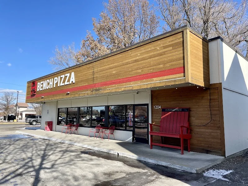Red Bench Pizza