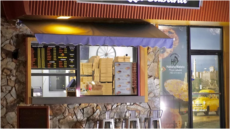 Hakuna Matata Pizza Cubana